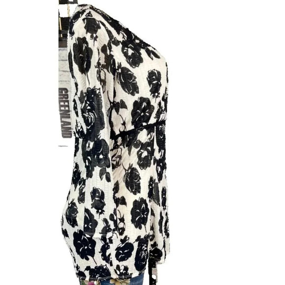 Nine West M Black-Cream Floral Print Faux Wrap Lined 3/4 Sheer Sleeve Blouse - Picture 3 of 6